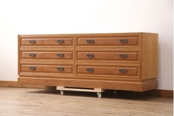 中古　国産高級家具　屋久杉・中桐材　上品な屋久杉の杢目が上質な空間づくりに活躍するリビングボード(チェスト、引き出し、テレビ台)(R-051024)