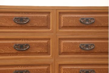 中古　国産高級家具　屋久杉・中桐材　上品な屋久杉の杢目が上質な空間づくりに活躍するリビングボード(チェスト、引き出し、テレビ台)(R-051024)