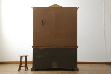 中古　美品　アメリカ　スタンレー社(stanley)　凝ったつくりが魅力的な照明付きのキャビネット(収納棚、戸棚)(R-051027)