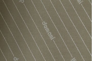 中古　美品　カリモク家具(karimoku)　domani(ドマーニ)　エクセルライフ　エレガントな雰囲気漂う1人掛けソファ(1P、アームチェア)(R-051030)