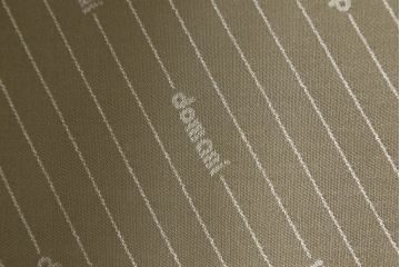 中古　美品　カリモク家具(karimoku)　domani(ドマーニ)　エクセルライフ　エレガントな雰囲気漂う1人掛けソファ(1P、アームチェア)(R-051031)
