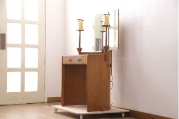 イギリスヴィンテージ　E.GOMME社　オーク材　希少品!レトロな照明付きのビンテージドレッサー&スツールセット(化粧台、三面鏡、鏡台、イス、椅子)(R-051033)