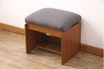 イギリスヴィンテージ　E.GOMME社　オーク材　希少品!レトロな照明付きのビンテージドレッサー&スツールセット(化粧台、三面鏡、鏡台、イス、椅子)(R-051033)