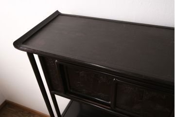 和製アンティーク　時代物　本シタン(紫檀)材　希少品!繊細な彫り装飾が見事な大型の飾り棚(茶棚、収納棚、戸棚)(R-051037)