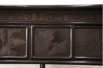 和製アンティーク　時代物　本シタン(紫檀)材　希少品!繊細な彫り装飾が見事な大型の飾り棚(茶棚、収納棚、戸棚)(R-051037)