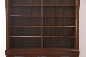 中古　美品　国産　ケヤキ材　縦桟が上品な和の趣を演出する水屋箪笥(食器棚、和風キャビネット、収納棚)(定価約60万円)(R-051040)