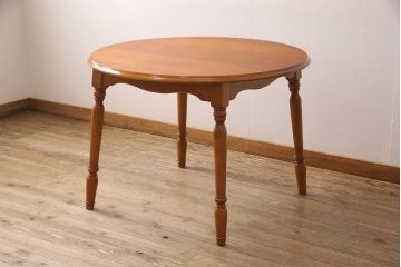 中古　美品　横浜クラシック家具　ダニエル(Daniel)　アメリカンテーブルとロべリアラダーチェア2脚セット(ダイニングテーブル、チェア、イス)(3点合計定価約60万円)(R-051046)