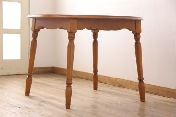 中古　美品　横浜クラシック家具　ダニエル(Daniel)　アメリカンテーブルとロべリアラダーチェア2脚セット(ダイニングテーブル、チェア、イス)(3点合計定価約60万円)(R-051046)