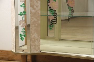 イギリスヴィンテージ　希少品!バラの絵柄が女性らしい可憐さを演出するガラスケース(陳列棚、ショーケース、キャビネット、ビンテージ)(R-051048)
