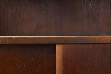 デンマークヴィンテージ　チーク材　北欧家具らしいスタイリッシュさが魅力のサイドボード(収納棚、戸棚、サイドキャビネット、ビンテージ)(R-051052)