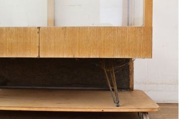 和製アンティーク　ナラ材の風合いが素敵な小振りのガラスケース(ショーケース、陳列棚、店舗什器)(R-051053)