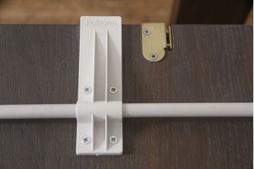 中古　美品　ACTUS(アクタス)取扱い　Poliform(ポリフォーム)　一人暮らしの方からファミリーの方にもおすすめ!モダンな空間を演出するエクステンションテーブル(ダイニングテーブル、2人掛け、4人掛け、6人掛け)(R-051066)
