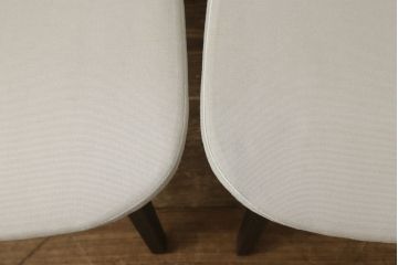 中古　ACTUS(アクタス)取扱い　Poliform(ポリフォーム)　モダンな空間を演出するエクダイニングチェア2脚セット(椅子)(R-051067)