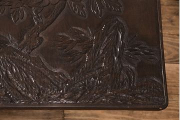 中古　美品　特注品　激レア!重厚な脚と厚みのある天板が魅力的な日光彫りの座卓(ローテーブル)(R-051068)