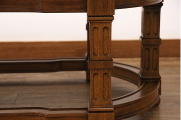 中古　美品　DREXEL HERITAGE(ドレクセルヘリテイジ)　FRANCESCA(フランチェスカ)シリーズ　細部にまでこだわった格調高いデザインが魅力のセンターテーブル(カクテルテーブル、ローテーブル)(定価約56万円)(R-051072)