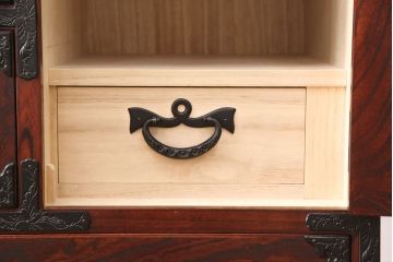 中古　岩谷堂箪笥　かくし付き　上質な和の空間づくりにおすすめの整理箪笥(引き出し、チェスト)(R-051079)