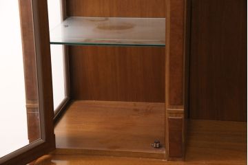 中古　美品　DREXEL HERITAGE(ドレクセルヘリテイジ)　FRANCESCA(フランチェスカ)シリーズ　優雅な佇まいの大型キャビネット(AVボード、収納棚、戸棚)(定価約345万円)(R-051086)