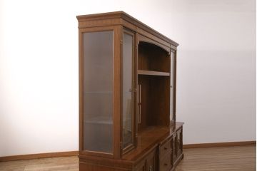 中古　美品　DREXEL HERITAGE(ドレクセルヘリテイジ)　FRANCESCA(フランチェスカ)シリーズ　優雅な佇まいの大型キャビネット(AVボード、収納棚、戸棚)(定価約345万円)(R-051086)