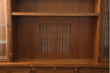 中古　美品　DREXEL HERITAGE(ドレクセルヘリテイジ)　FRANCESCA(フランチェスカ)シリーズ　優雅な佇まいの大型キャビネット(AVボード、収納棚、戸棚)(定価約345万円)(R-051086)