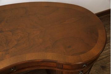 中古　DREXEL HERITAGE(ドレクセルヘリテイジ)　Cameo Classics(キャメオクラシックス)　高級感溢れるキドニーデスク(定価約170万円)(両袖デスク、机、在宅ワーク、在宅用ワークデスク)(R-051087)