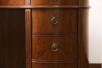 中古　DREXEL HERITAGE(ドレクセルヘリテイジ)　Cameo Classics(キャメオクラシックス)　高級感溢れるキドニーデスク(定価約170万円)(両袖デスク、机、在宅ワーク、在宅用ワークデスク)(R-051087)