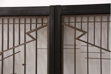 ラフジュ工房オリジナル　古建具リメイク　風景を模した格子が和の情緒を高める書院収納棚(本箱、本棚、書棚、戸棚)(R-051091)