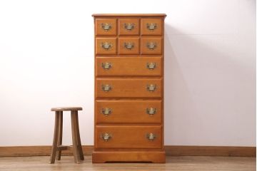 中古　横浜クラシック家具　ダニエル(Daniel)　アーリーアメリカン　カントリースタイルにおすすめなチェスト(小抽斗タンス、引き出し)(定価約35万円)(R-051094)