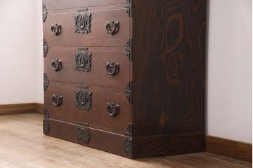 中古　伝統民芸家具　岩谷堂箪笥　躍動感のある木目を楽しめる整理箪笥(衣装箪笥、収納箪笥、引き出し、チェスト)(R-051095)