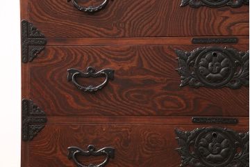 中古　伝統民芸家具　岩谷堂箪笥　躍動感のある木目を楽しめる整理箪笥(衣装箪笥、収納箪笥、引き出し、チェスト)(R-051095)
