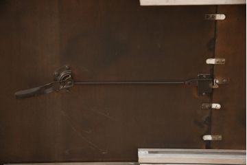 中古　DREXEL HERITAGE(ドレクセルヘリテイジ)　FRANCESCA(フランチェスカ)シリーズ　優美な佇まいのダイニングテーブル(2人掛け、4人掛け)(R-051099)