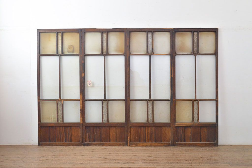 アンティーク建具　ノスタルジックな雰囲気を盛り上げるガラス戸4枚セット(引き戸)(R-051102)