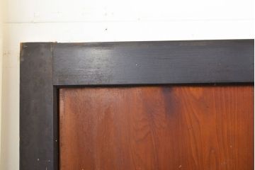 アンティーク建具　黒い框が和モダンな印象を高める板戸4枚セット(帯戸、引き戸)(R-051120)