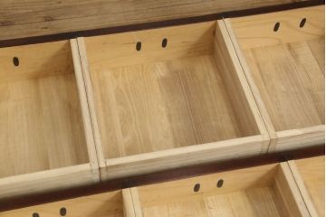中古　美品　岩谷堂箪笥　桜木家具店作　天板リメイク　和の趣あふれるサイドボード(収納棚、ローチェスト、引き出し、ローボード、リビングボード、テレビ台)(R-051129)