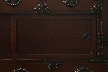 中古　美品　岩谷堂箪笥　桜木家具店作　天板リメイク　和の趣あふれるサイドボード(収納棚、ローチェスト、引き出し、ローボード、リビングボード、テレビ台)(R-051129)