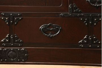 中古　美品　岩谷堂箪笥　桜木家具店作　天板リメイク　和の趣あふれるサイドボード(収納棚、ローチェスト、引き出し、ローボード、リビングボード、テレビ台)(R-051129)