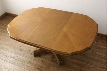 中古　DREXEL HERITAGE(ドレクセルヘリテイジ)　Grand Villa(グランドヴィラ)　ダイニングテーブル(エクステンションテーブル、2人掛け、4人掛け)(定価約60万円)(R-051147)