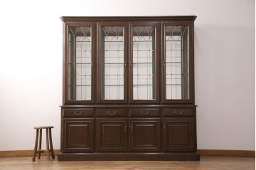 中古  美品　カリモク　domani(ドマーニ)　QUEENS　LIFE(クイーンズライフ)　クラシカルな佇まいが魅力のキュリオケース(キャビネット・ガラスケース)(定価約95万円)(R-051148)