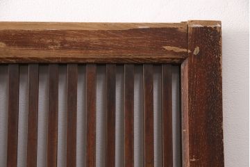 アンティーク建具　希少!総ケヤキ材製の厚手で丈夫な格子戸2枚セット(玄関戸、引き戸、建具)(R-051155)