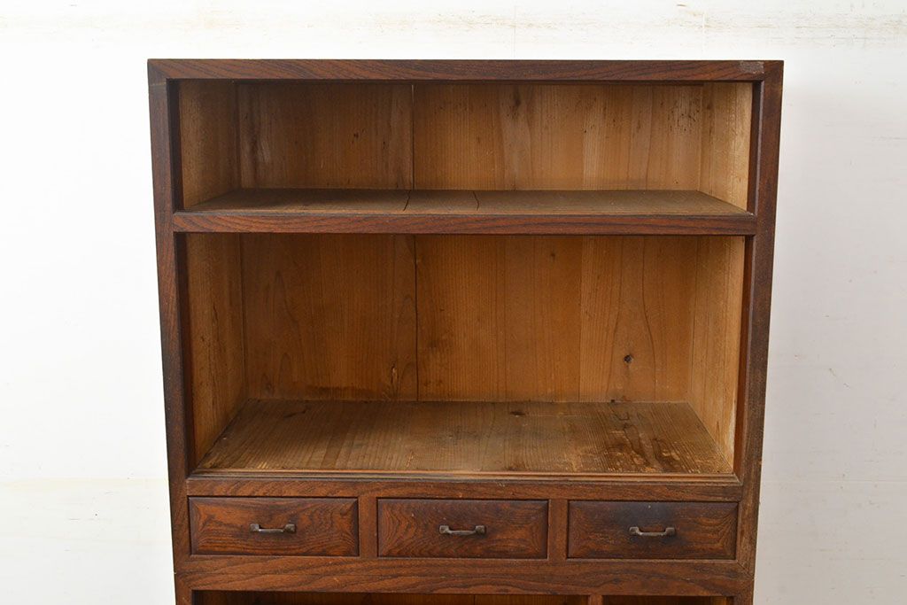 アンティーク家具　大正昭和初期　前面ケヤキ材　レトロな雰囲気漂う関東水屋箪笥(重ね箪笥、収納棚、食器棚、戸棚、キャビネット)(R-051160)