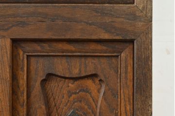 アンティーク家具　大正昭和初期　前面ケヤキ材　レトロな雰囲気漂う関東水屋箪笥(重ね箪笥、収納棚、食器棚、戸棚、キャビネット)(R-051160)