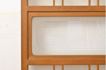 アンティーク建具　昭和中期　すりガラスのデザインがレトロな雰囲気を高めるガラス戸2枚セット(引き戸)(R-051164)