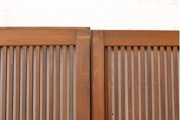 アンティーク建具　昭和初期　裏障子付き　上手物の幅狭万本格子戸3枚セット(引き戸、帯ガラス戸、障子戸)(R-051165)