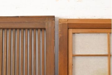 アンティーク建具　昭和初期　裏障子付き　上手物の幅狭万本格子戸3枚セット(引き戸、帯ガラス戸、障子戸)(R-051165)