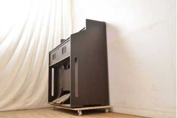 アンティーク雑貨　ジャンク品　昭和初期　ノスタルジックな雰囲気を演出するオルガン(ディスプレイ、店舗什器)(R-051171)
