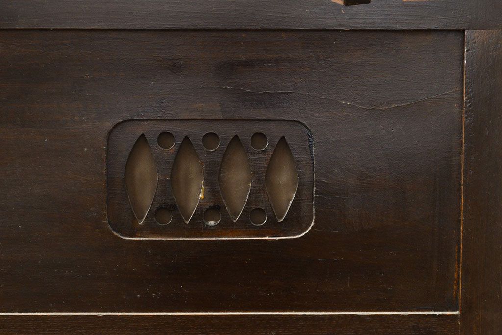 アンティーク雑貨　ジャンク品　昭和初期　ノスタルジックな雰囲気を演出するオルガン(ディスプレイ、店舗什器)(R-051171)