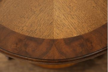 中古　DREXEL HERITAGE(ドレクセルヘリテイジ)　FRANCESCA(フランチェスカ)シリーズ　パーケット天板がおしゃれなランプテーブル(センターテーブル、コーヒーテーブル、サイドテーブル、ナイトテーブル)(定価約30万円)(R-051181)