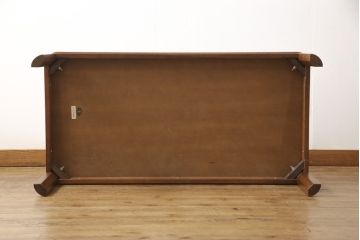 中古　富士ファニチア(富士ファニチュア、フジファニチュア、FUJI FURNITURE、富士ファニチャー)　シンプルで取り入れやすいセンターテーブル(ローテーブル、座卓)(R-051184)