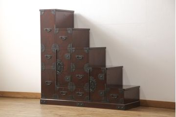 中古　美品　筑後民芸　美しい木目が高級感を演出する階段箪笥(和タンス、収納箪笥)(定価約26万円)(R-051196)