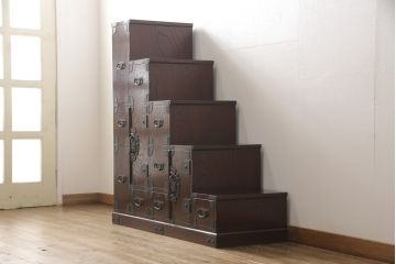 中古　美品　筑後民芸　美しい木目が高級感を演出する階段箪笥(和タンス、収納箪笥)(定価約26万円)(R-051196)