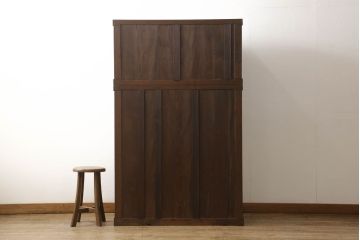 和製アンティーク　前面と側面にケヤキ材を使用した上手物の美濃帳場箪笥(収納箪笥、時代箪笥、和タンス)(R-051199)